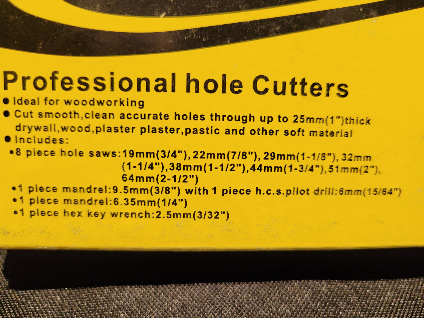 Hole saw kit for installing vents